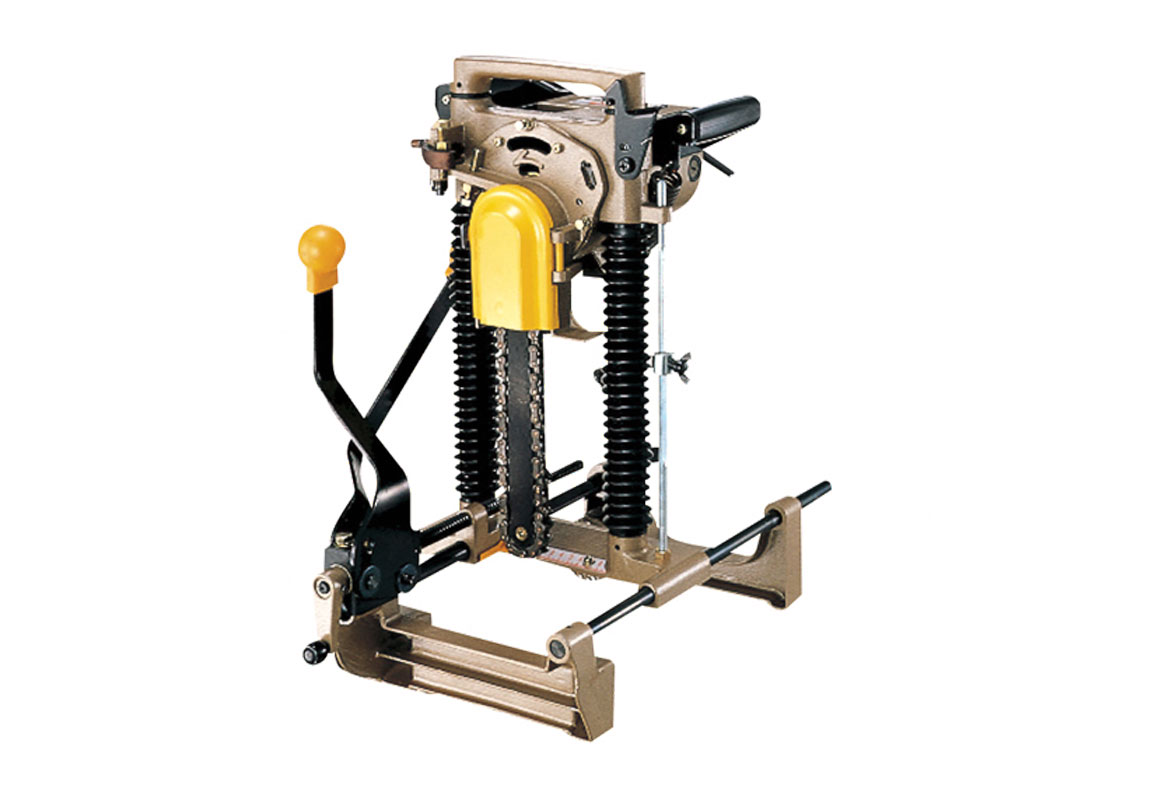 Makita Chain Mortiser 10.5 amps / 7104L